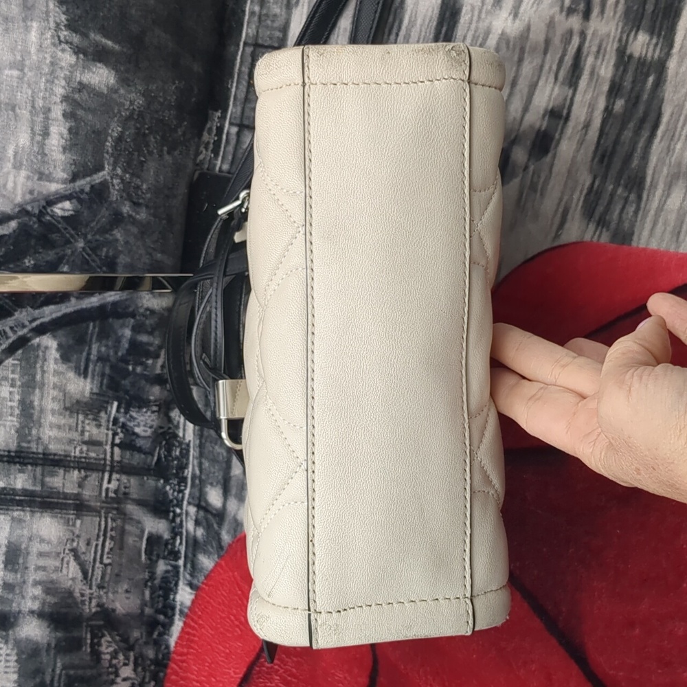 Marc Jacobs Mini Quilted Bag - Picture 14 of 16